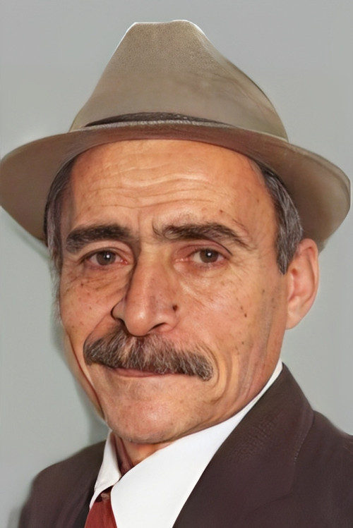 Oktay Sözbir as 