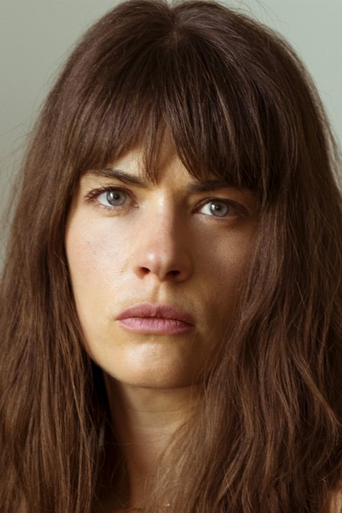 Anabel Lopez as Karine Bardot