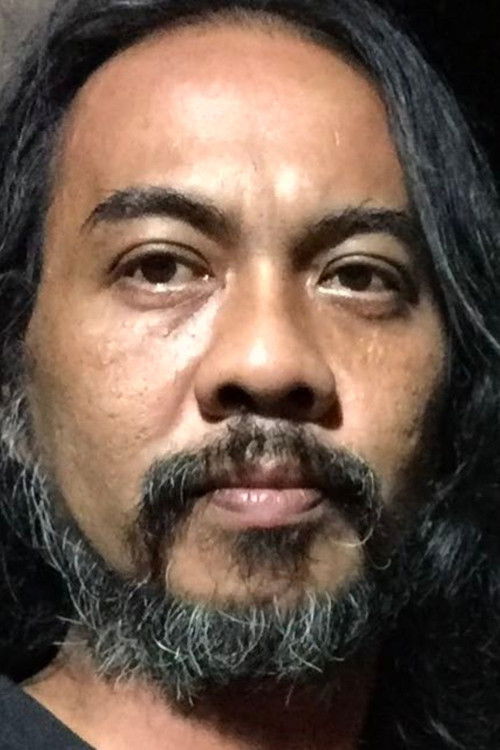 Bagus Sumartono as Penjual Mainan