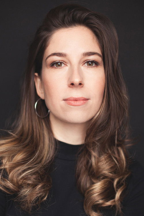 Catherine Lavoie as Justine's Friend