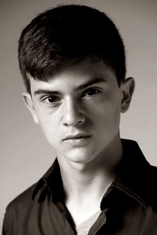 Biel Montoro as Lion