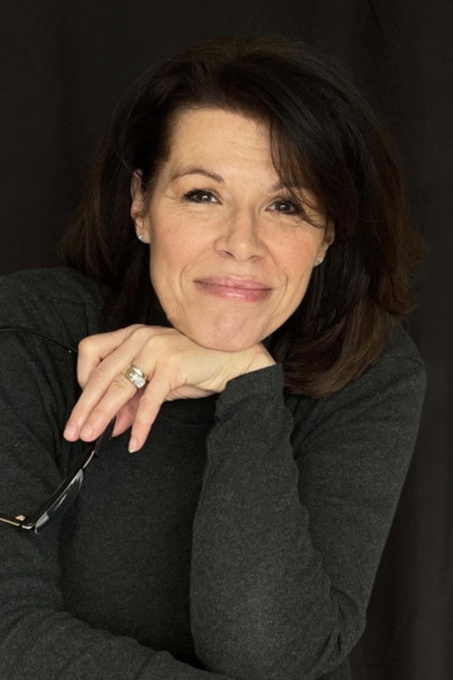 Sabina Moore as Mabel