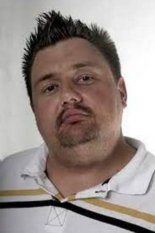 Maciej Łuczkowski as 'Mariuszek'