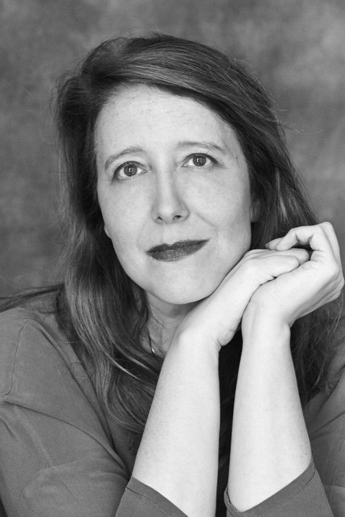 Clara Kuperberg as Self