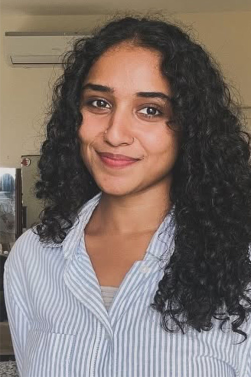 Nazlin Jameela Saleem as Khadeeja