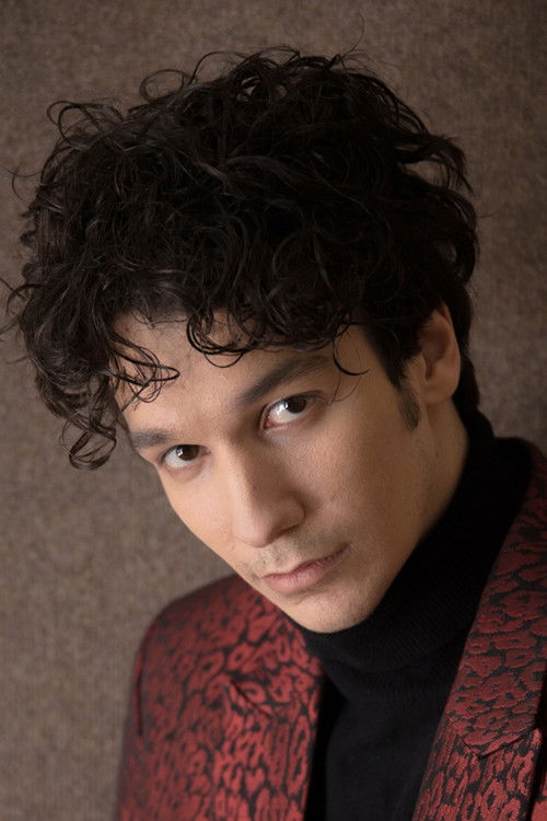 Panos Papadopoulos as Vatz