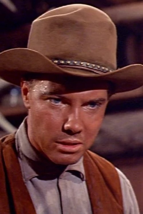 Carl Reindel as Lt. Diamonte
