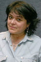 Kati Andresz as Fanni néni