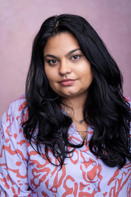 Shermin Hassan as Ami