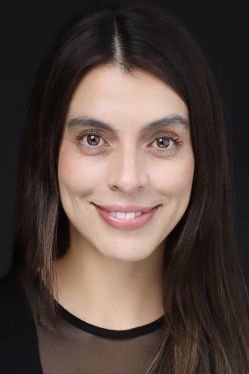 Astrid Romo as Mayra