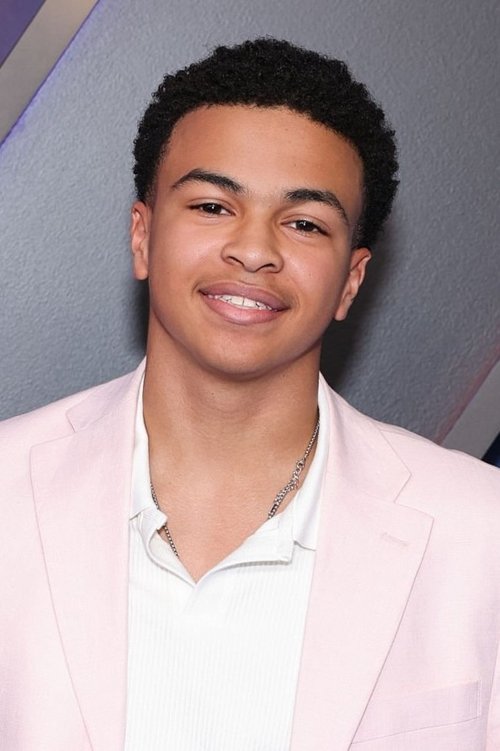 Shaun Dixon as Cam Freeman