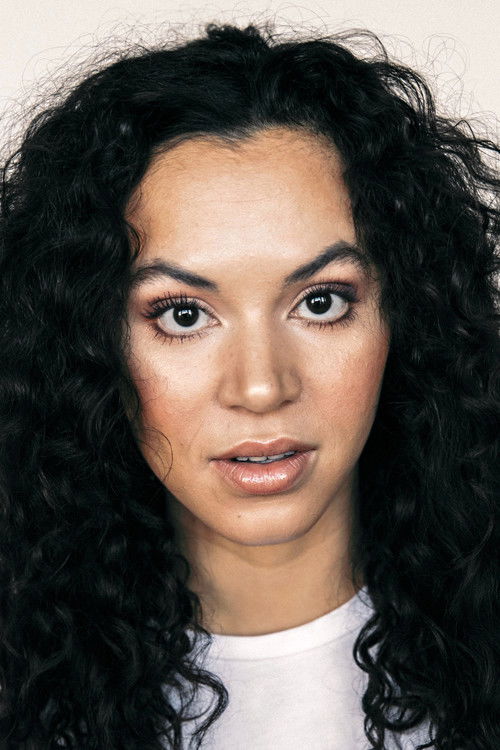 Aldís Amah Hamilton as Eyja