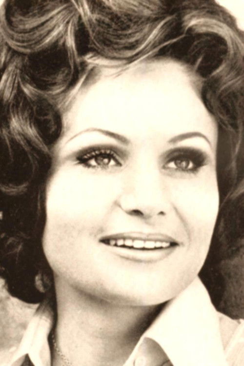 Hildegard Heichele as Adele