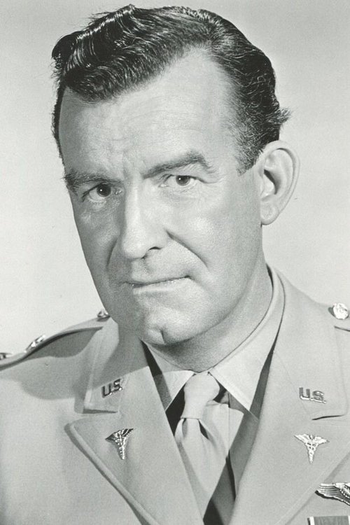 Crahan Denton as Walter Cunningham Sr.