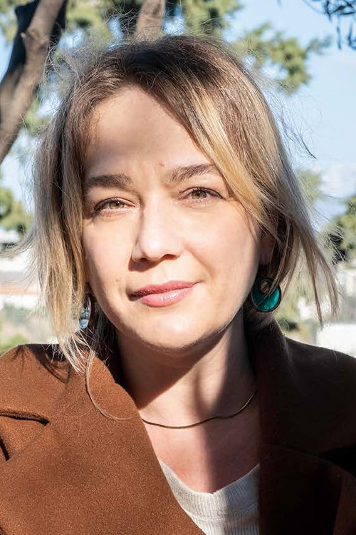 Σοφιάννα Θεοφάνους as Κατερίνα