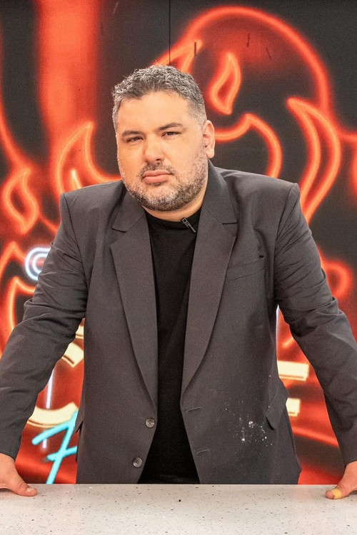 Javier Masías as Self/Judge