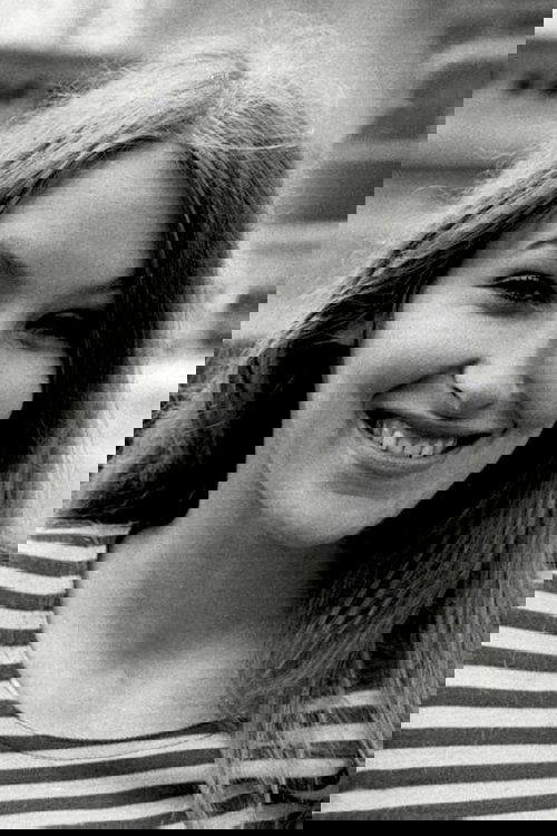 Lorna Heilbron as Penelope Hildern