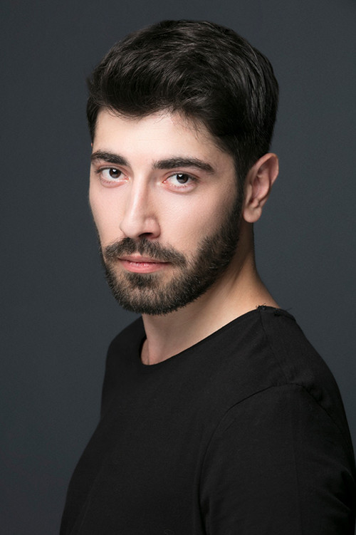 Beran Kotan as Ömer Naci