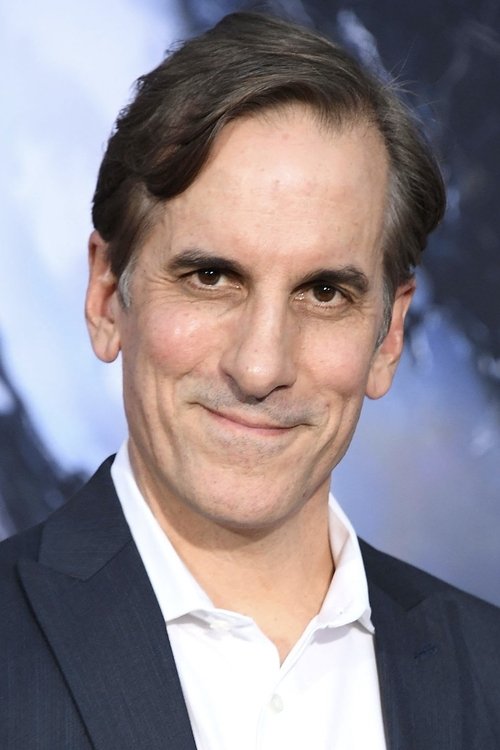 Wayne Pére as Hank Cameraman