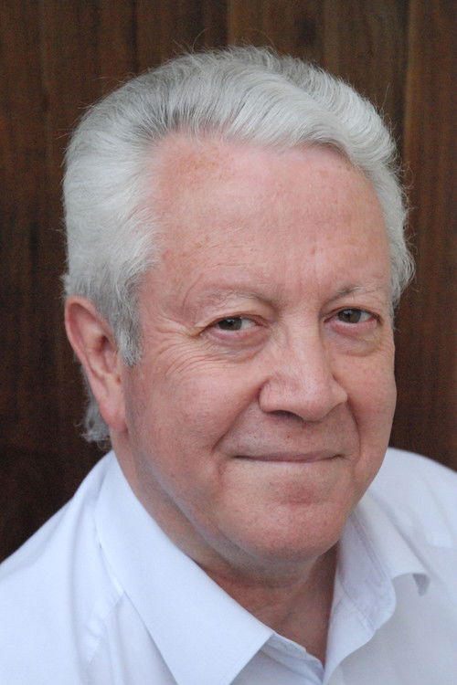 Paul Bentley as Larry