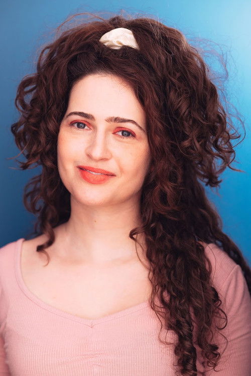 Marissa Goldman as Miranda