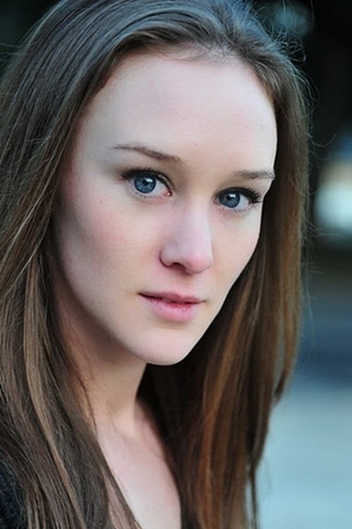 Ashlynn Ross as Amber Ryder