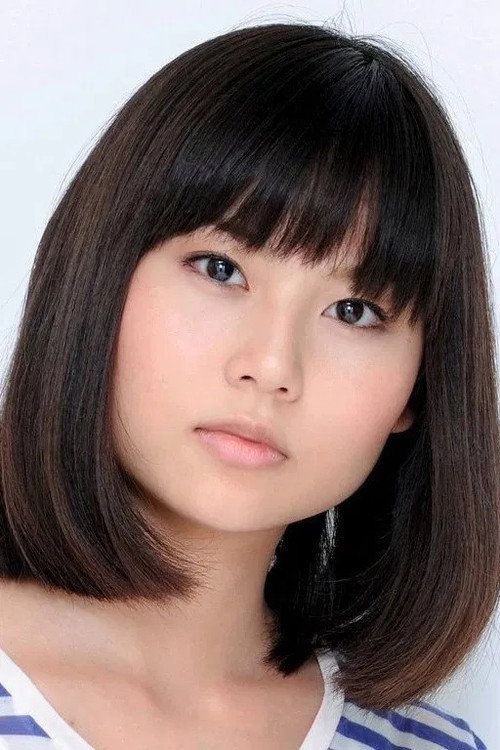 Kasumi Suzuki as Reje / Mysterious Girl