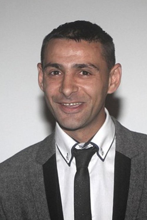 Julius Oračko as Skokan