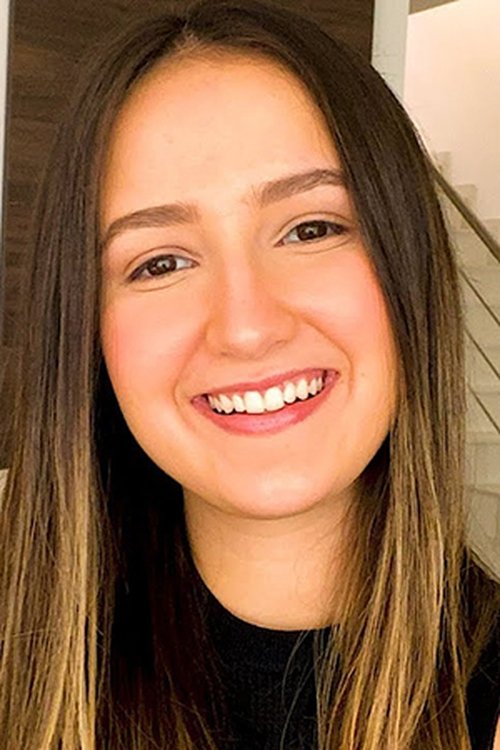 Roberta Piragibe as Camila