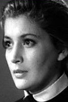 Kyunna Ignatova as Esterina Truzzi