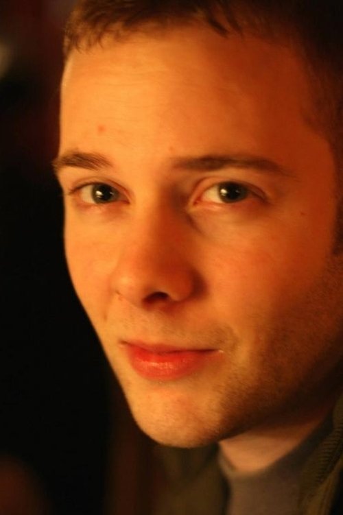 Aidan David as Frank