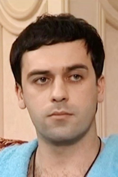 Denis Nemykin as свита