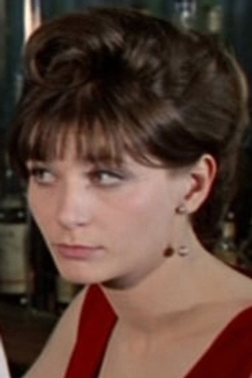 Lilga Kovanko as Laura