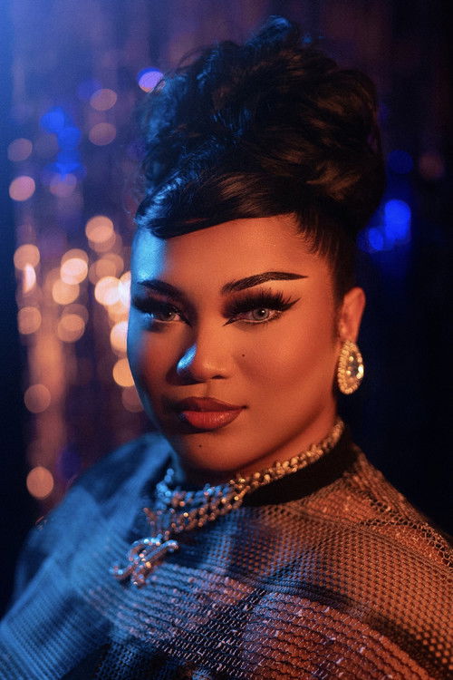 Raquel Largo as Reyna