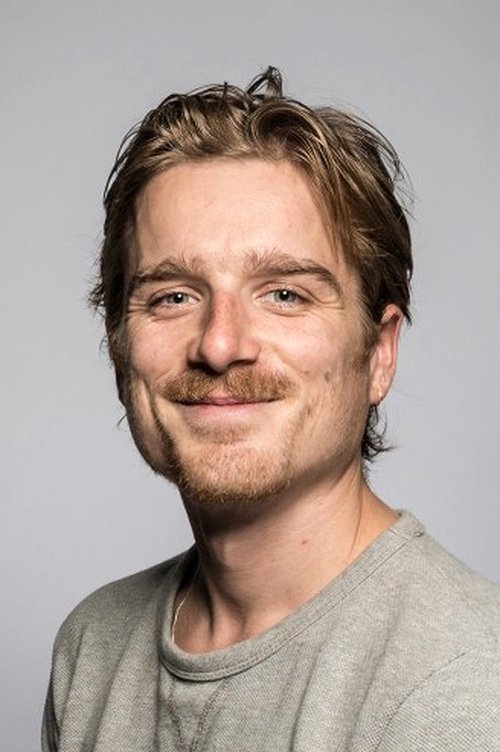 Mattias Van de Vijver as Clement