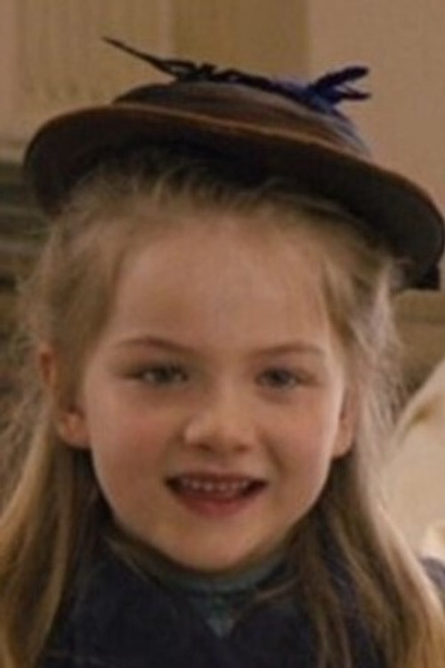 Olympe as Suzanne (6 years old)