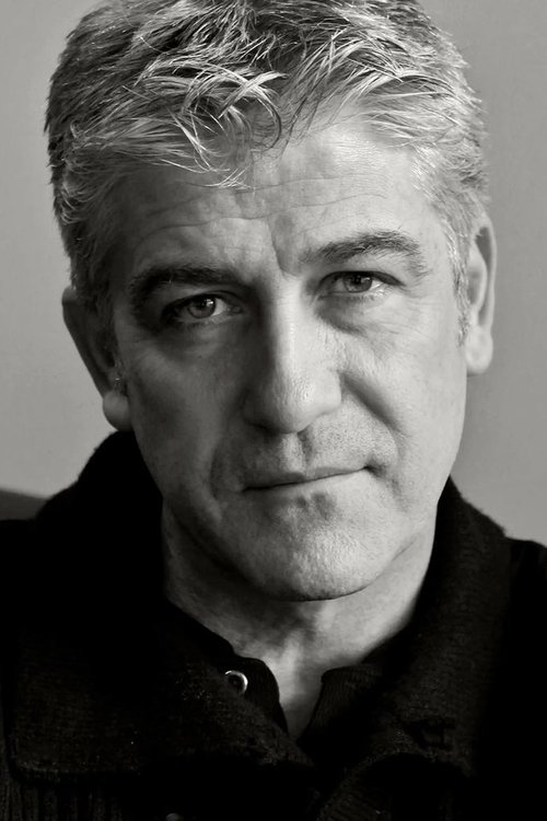 Geoff Minogue as Richard Cassidy