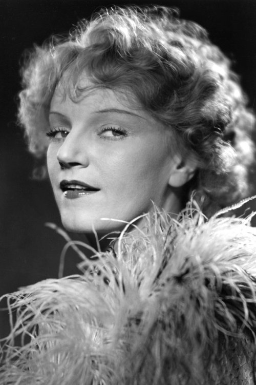 Maly Delschaft as Seine Nichte [His Niece]