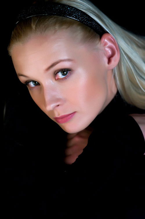 Tatiana Sayko as Надежда