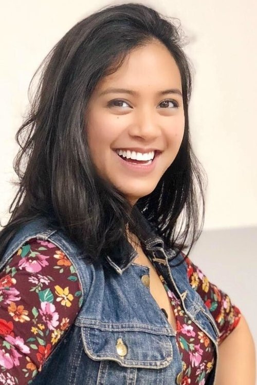 Alice Nguyen as la chanteuse cowboy