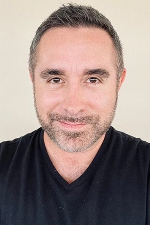 Jesús Guzmán as Demóstenes (voice)