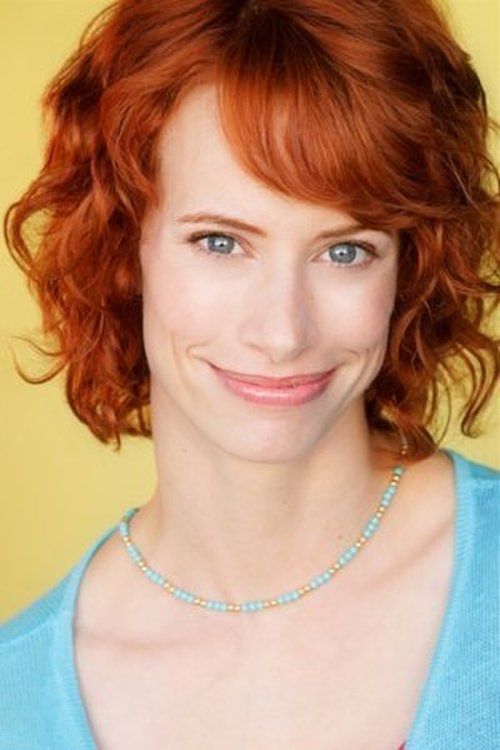 Stacy Chbosky as Naomi, the psychic