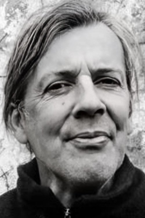 Rolf García Puga as Corvalán