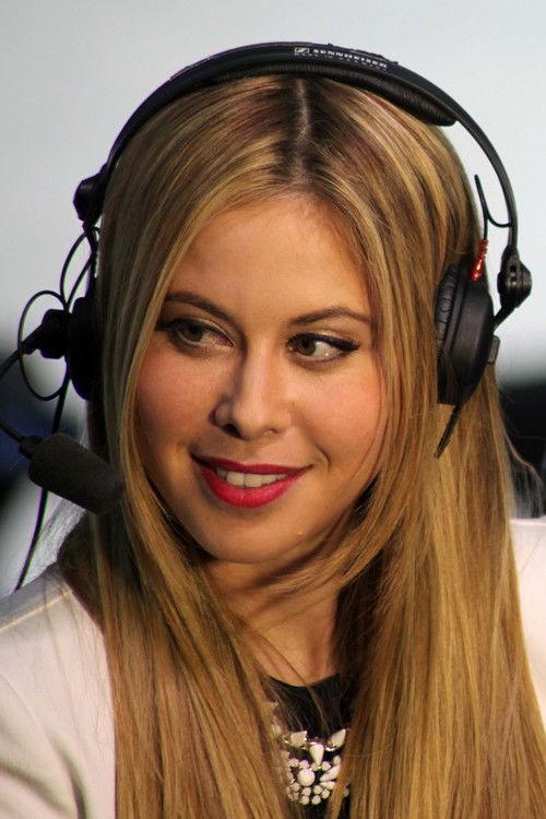 Tara Lipinski as Tracy Hannibal