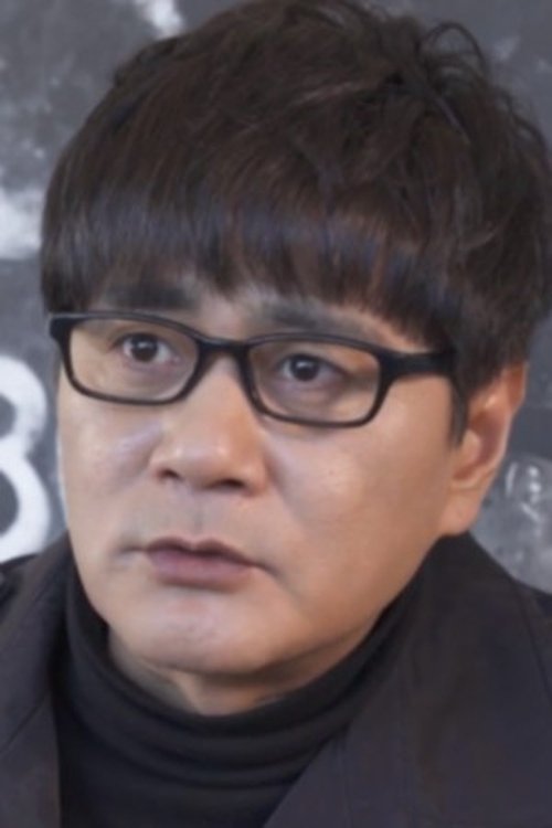 Lee Soo-min as Jun-gu