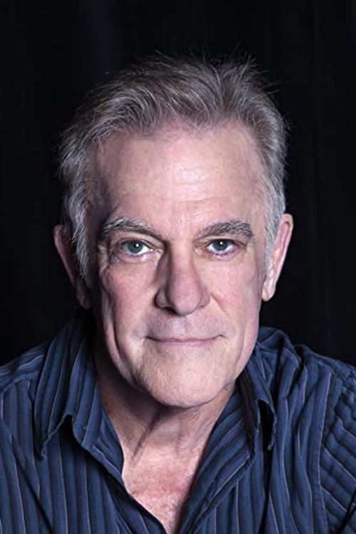 Bruce McKinnon as Randy Arthur