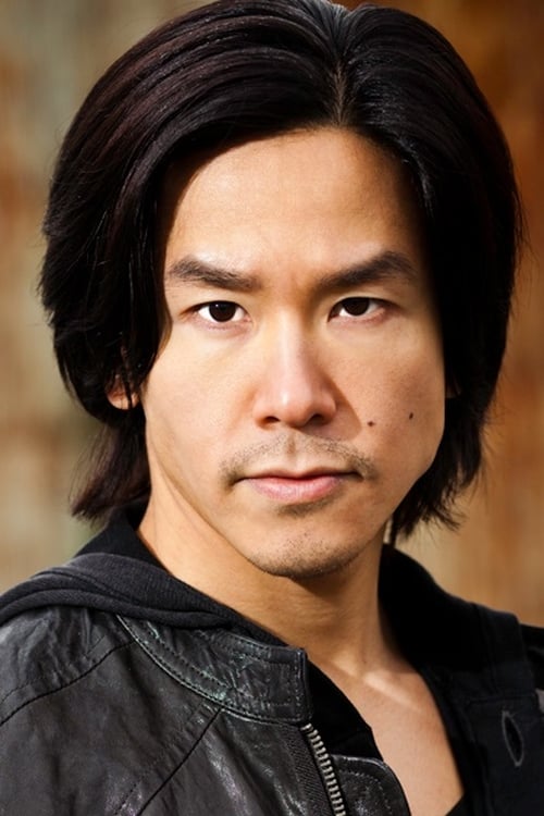 Johnson Phan as Bucky Cho