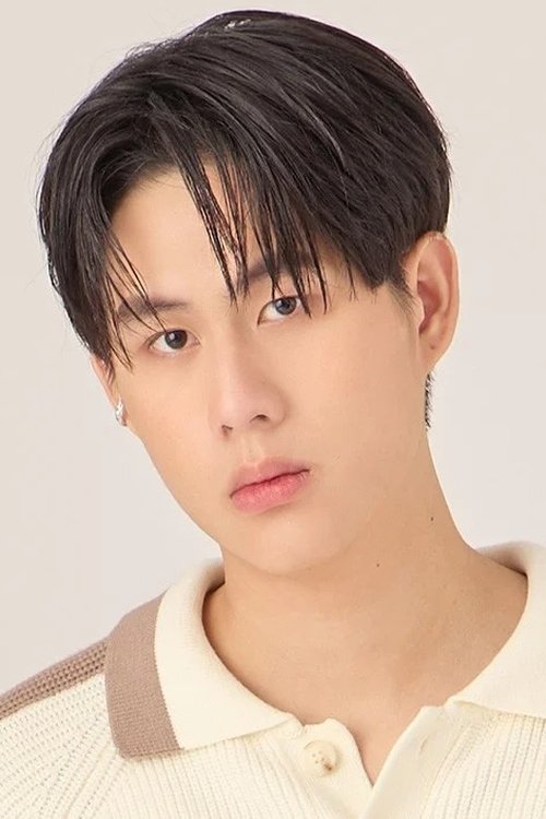 Thanawin Pholcharoenrat as Main Host