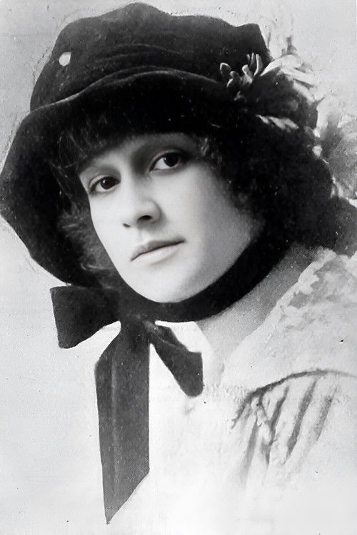 Justina Huff as Cynthia