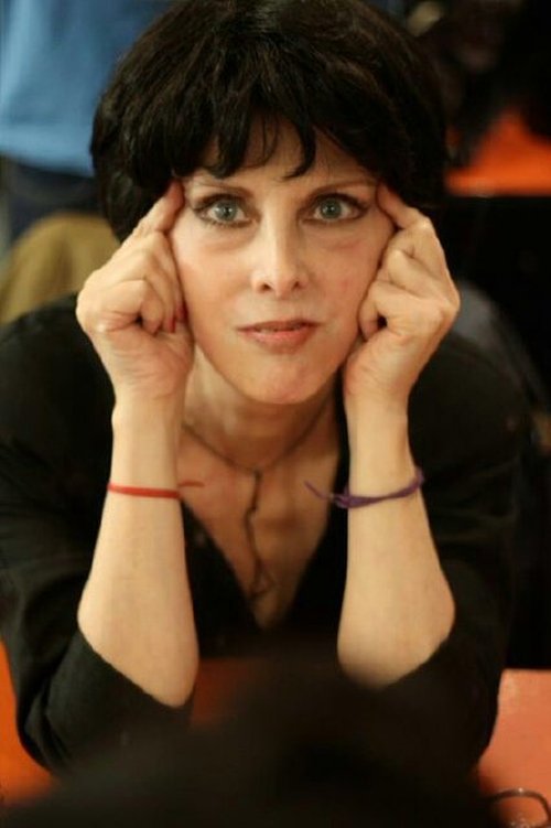 Antonia De Michelis as Vecina